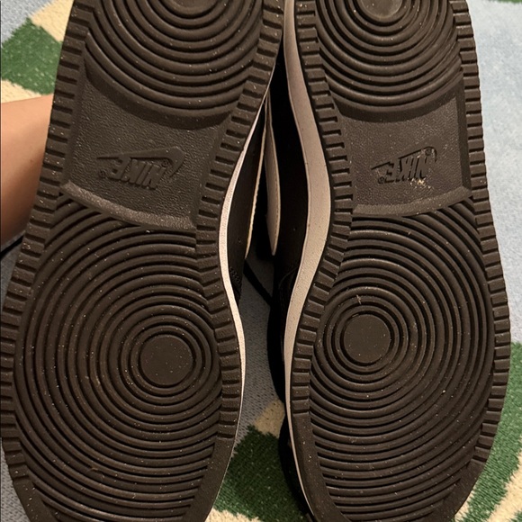 Nike Black and White High-Top Sneakers - Picture 6 of 7